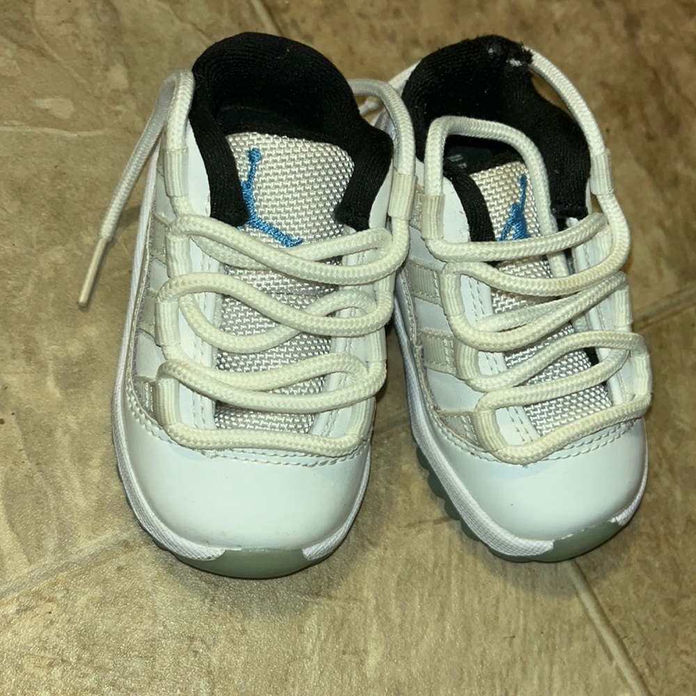 Jordan retro 11 4C